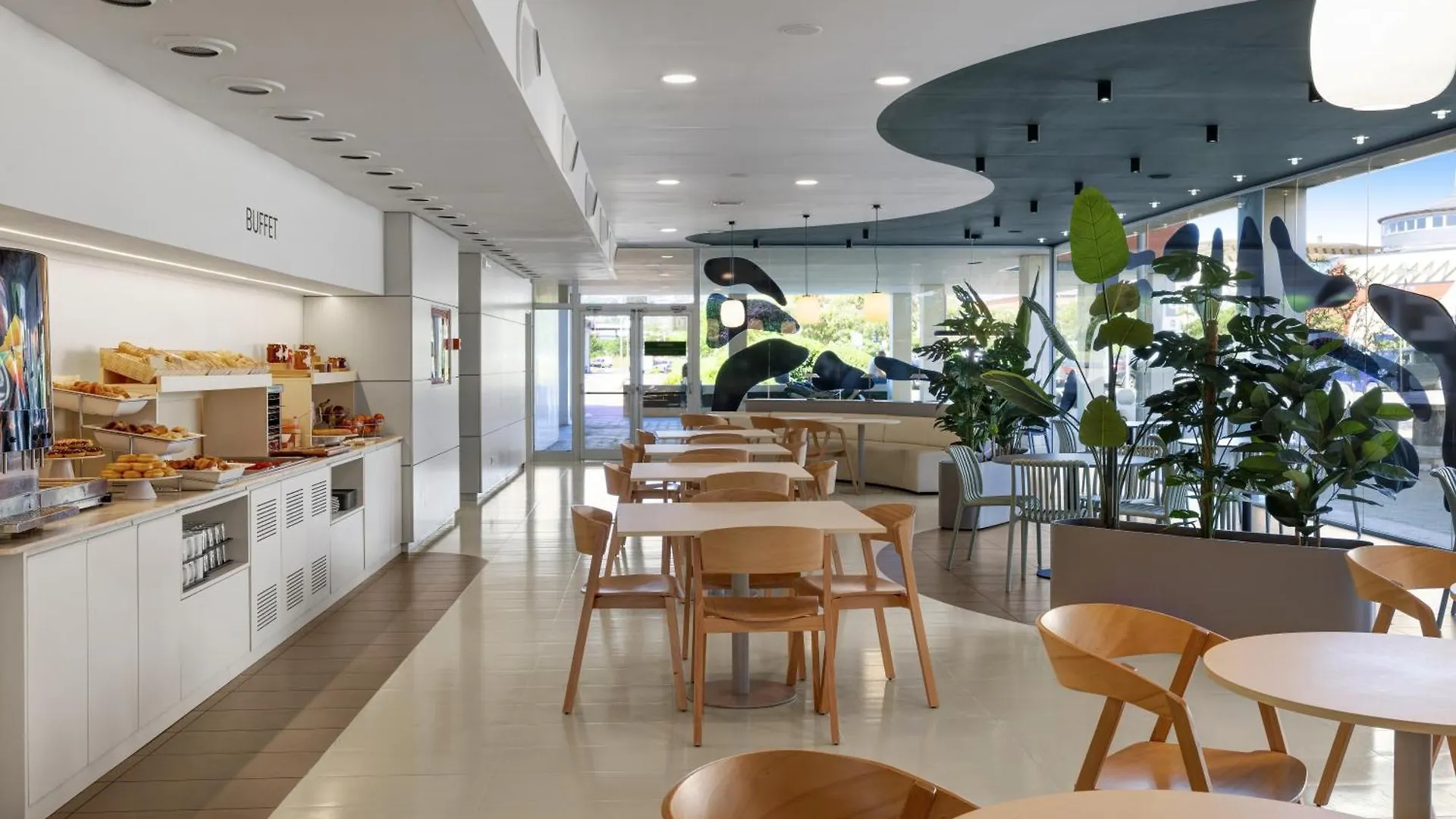 B&B Hotel Girona 3 サルト