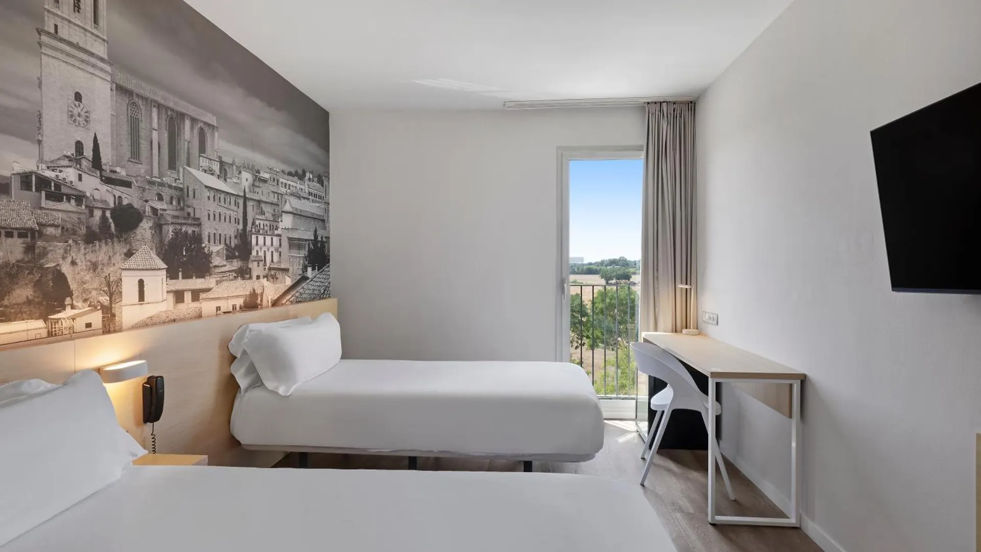 B&B Hotel Girona 3 サルト