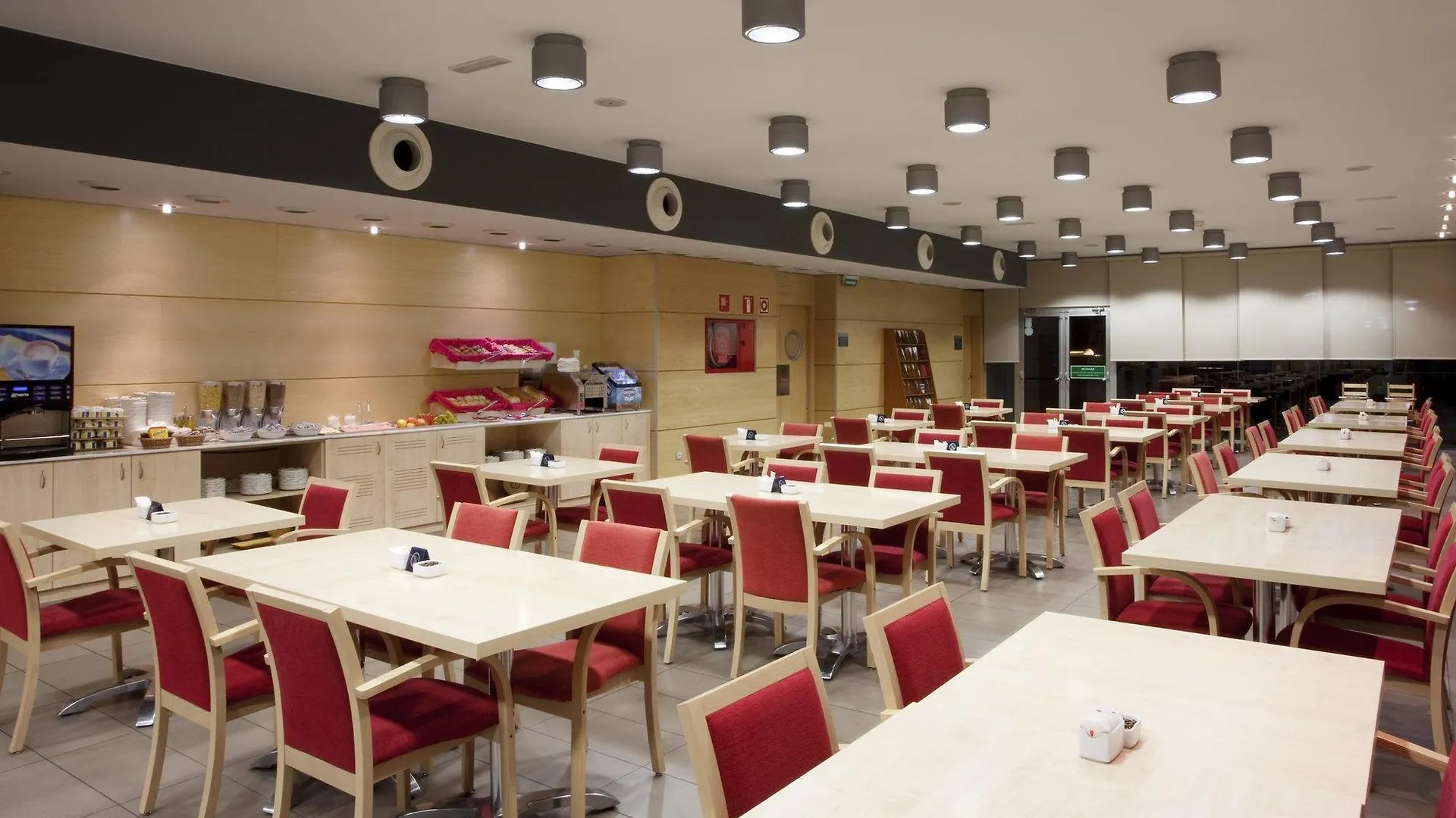 B&B Hotel Girona 3 サルト 3*,  スペイン