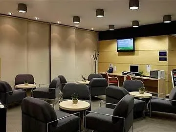 B&B Hotel Girona 3 サルト