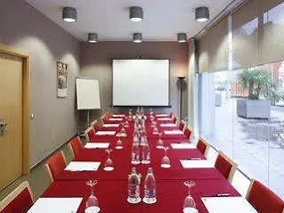 B&B Hotel Girona 3 サルト